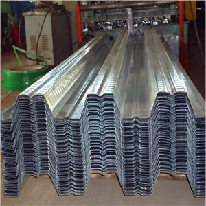 Högbyggnad av betongmetalldäck